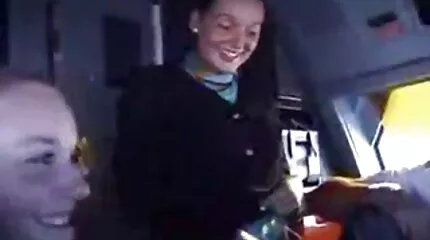 เจี๊ยบสาว วีดีโอ คลิป x fucks กับเพื่อนและสนุก